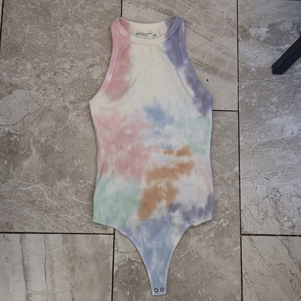 Abercrombie & Fitch Soft A&F Rib Collection tie-dye bodysuit